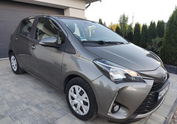 Toyota Yaris cena 49900 przebieg: 134000, rok produkcji 2020 z Trzebinia małe 781